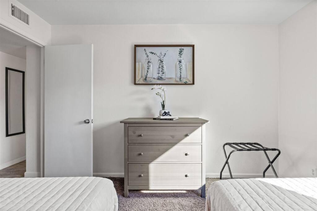 The Scott Pad - Remodeled Space, Large Pool, Centrally Located In The Heart Of Scottsdale! Apartamento