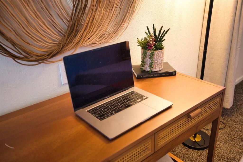 Apartamento The Scott Pad - Remodeled Space, Large Pool, Centrally Located In The Heart Of Scottsdale! *